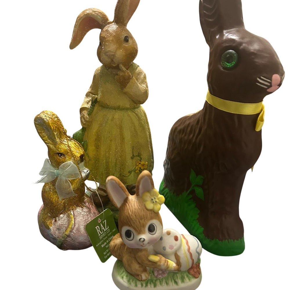 Easter bunnies lot of 4 adorable